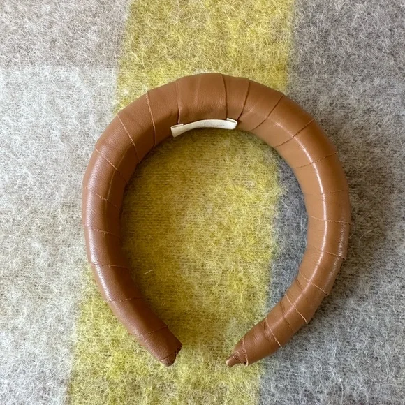 🥐 Lelet NY Croissant Leather Headband 🥐 - Picture 5 of 7